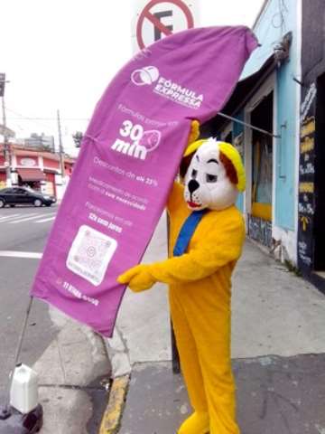 personagem vivo mascote do cachorro ação promocional em pet Shop 